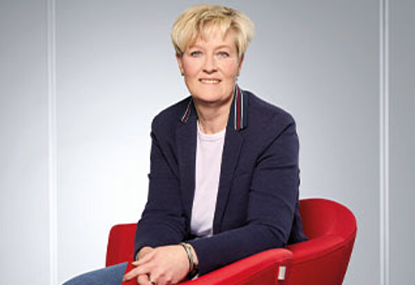 Portrait Sybille Moll Team Kanalartikel P.Henkel GmbH