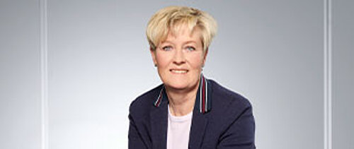 P. Henkel Portrait Sybille Moll Team Kanalartikel